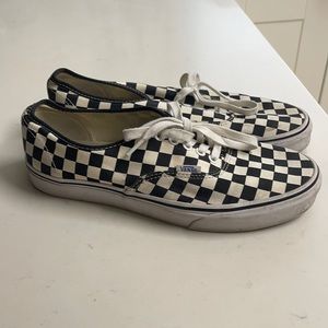 Vans tan checkered shoes